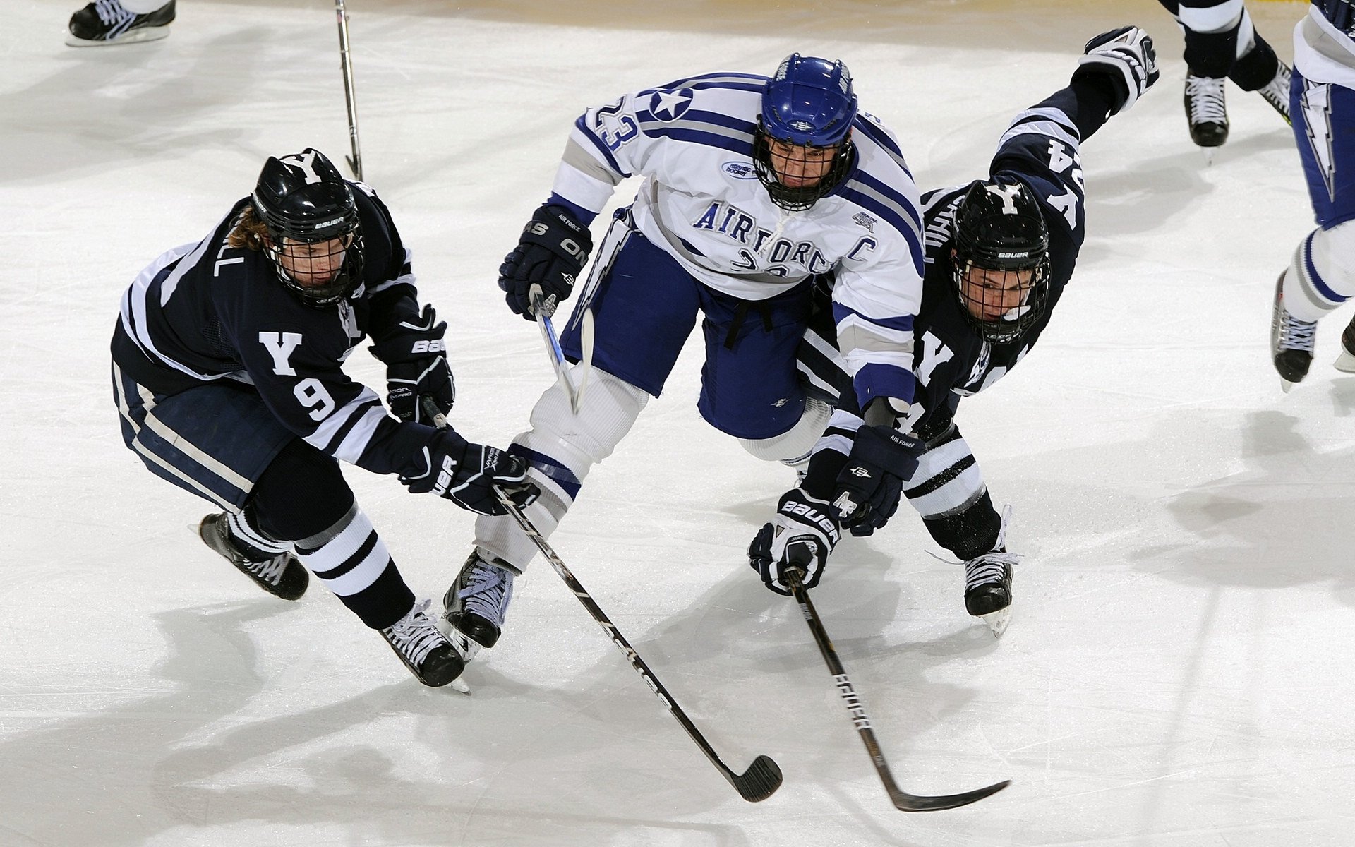 jiuyou游戏-自由式滑雪训练加强技术流再成主流，自由式滑雪动作术语