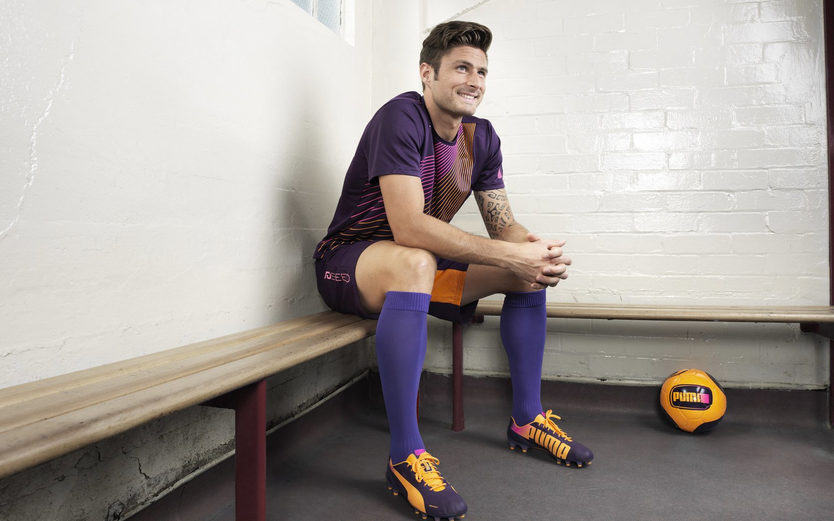 九游娱乐APP-伊朗队战术纪律严明，亚洲强队地位稳固，伊朗足球队战绩