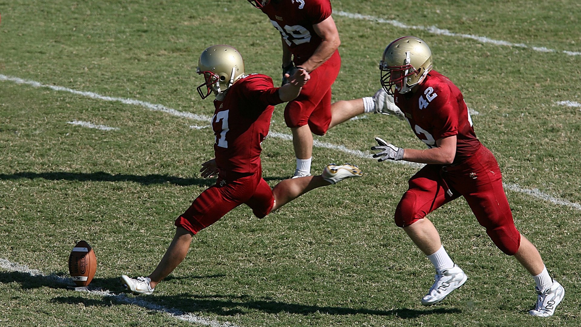 斯密斯：凭借战术敏感度，迅速改变比赛局势，成为全黑队的“战术核心”